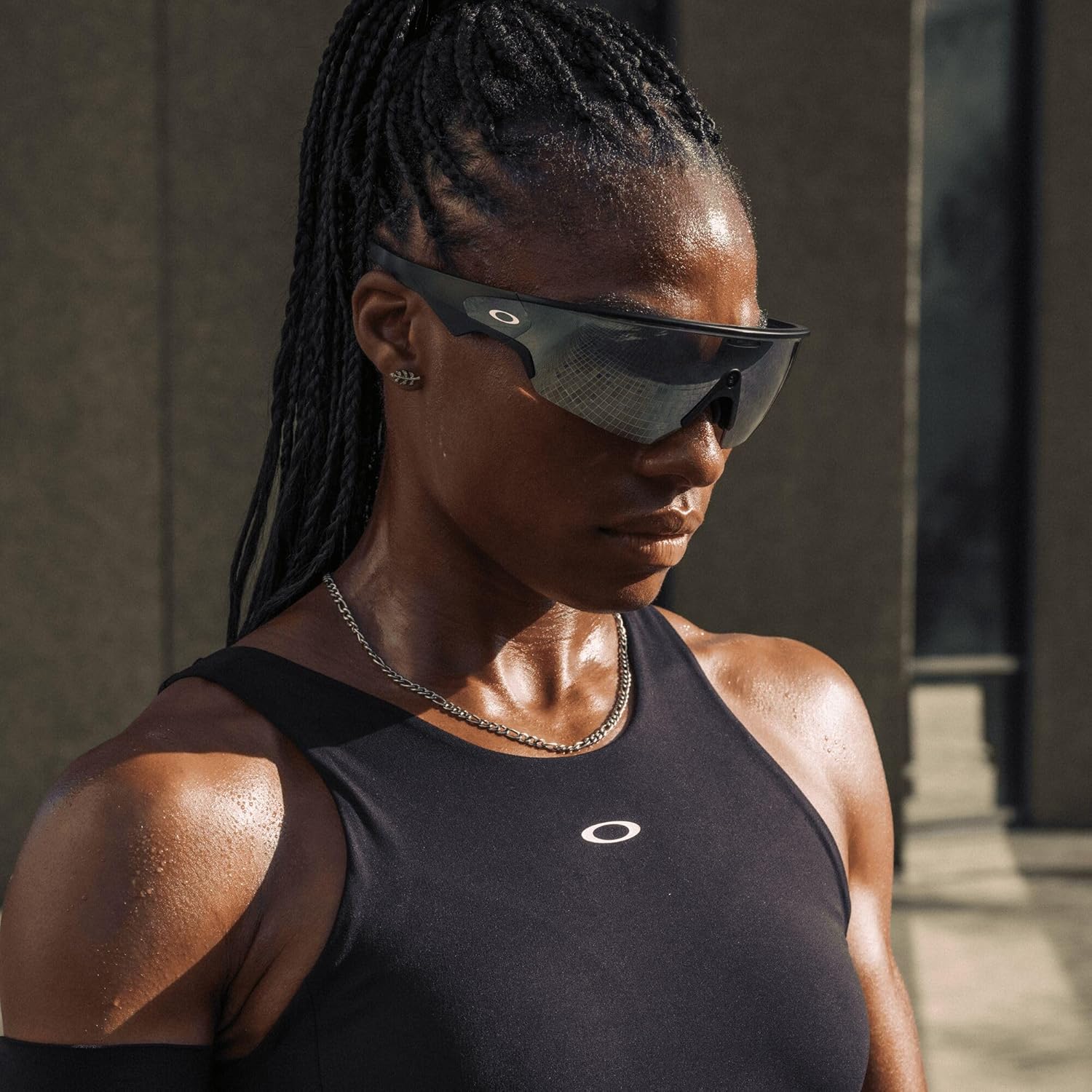Oakley Meta Vanguard - with Meta AI, Audio, Photo, Video Compatibility - Black, Prizm™ Black Lens
