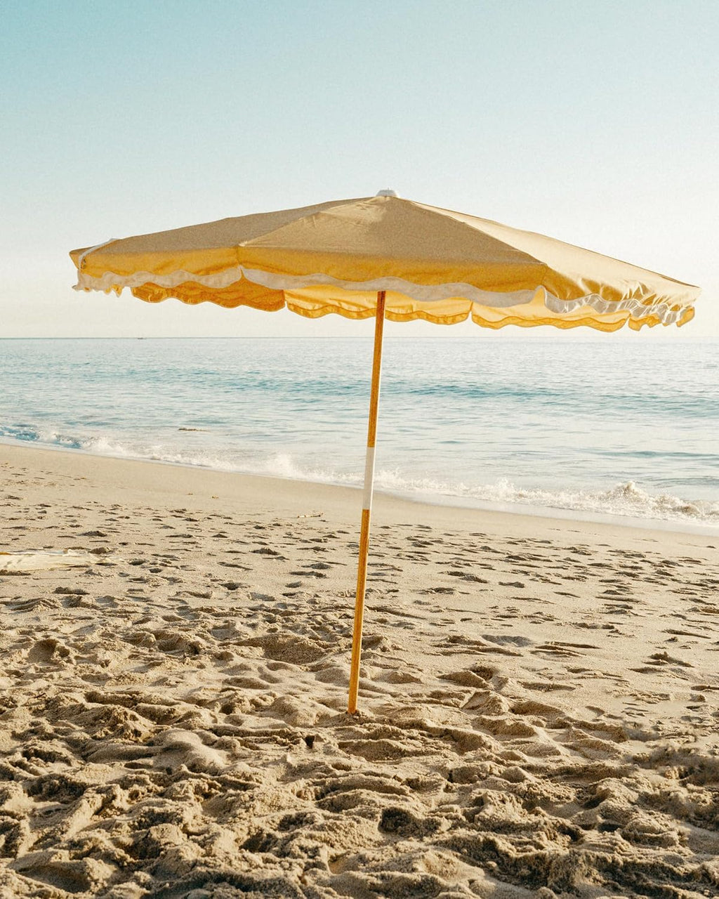 Business & Pleasure Co. Amalfi Rivie Umbrella - 6.5' Boho Beach Umbrella, UPF 50+ UV-Resistant Canvas, Premium Wood Pole, Sturdy Yet Lightweight
