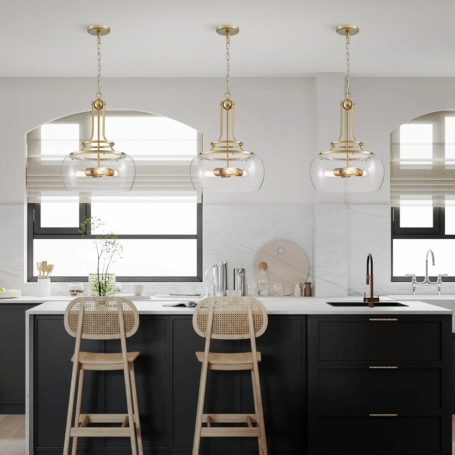 WUZUPS Chandelier Rustic Farmhouse Industrial Round Ceiling Pendant LED Light Fixture Clear Seeded Glass Shade for Dining Room Kitchen Island Foyer Entryway, H 20.9" x W 15.9", Gold