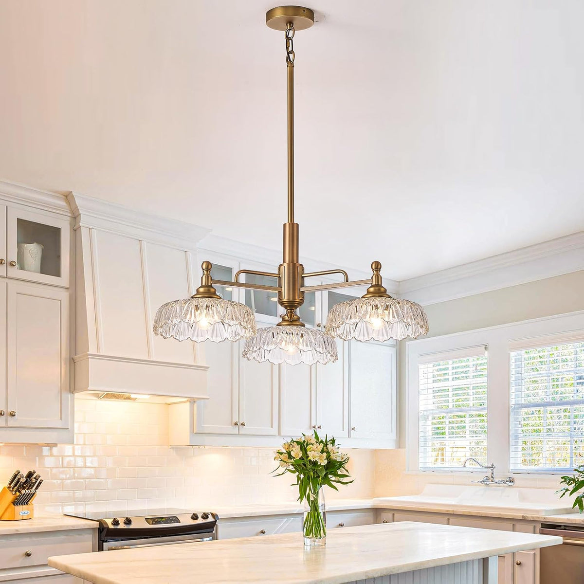 HDDFL Chandelier Pendant Lights Fixture Vintage Pendant Lighting Fixtures 3 Lights Chandelier E26 Base Brass Kitchen Glass Hanging Lamp for Island Dining Room Living Room