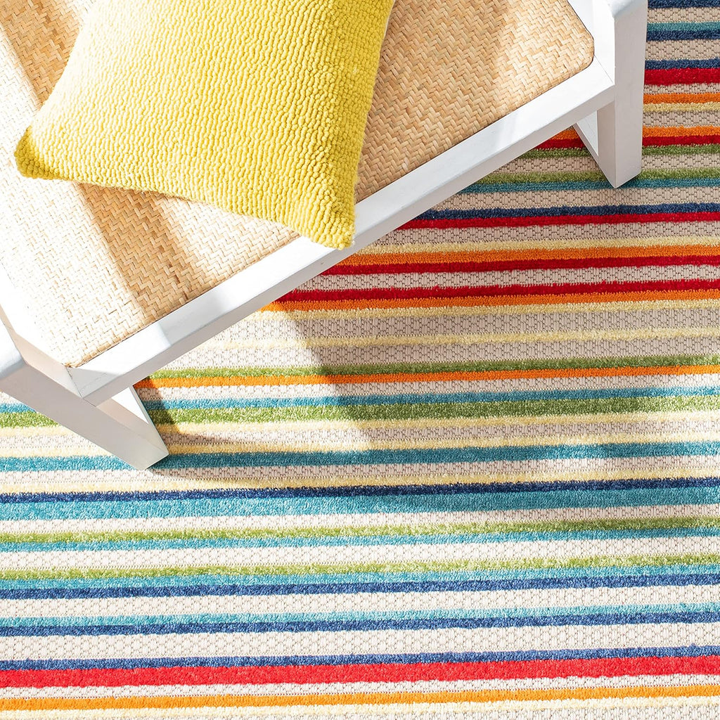 SAFAVIEH Washable Rug Outdoor Cabana Collection - 6'7" x 9', Ivory & Green, Non-Shedding & Easy to Clean, Ideal for Patio, Backyard, Mudroom (CBN323A)