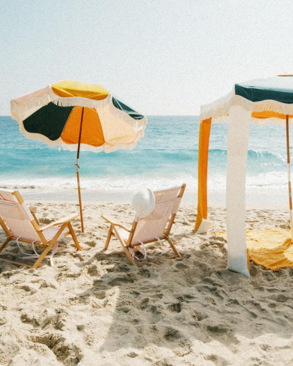 Business & Pleasure Co. Premium Beach Umbrella