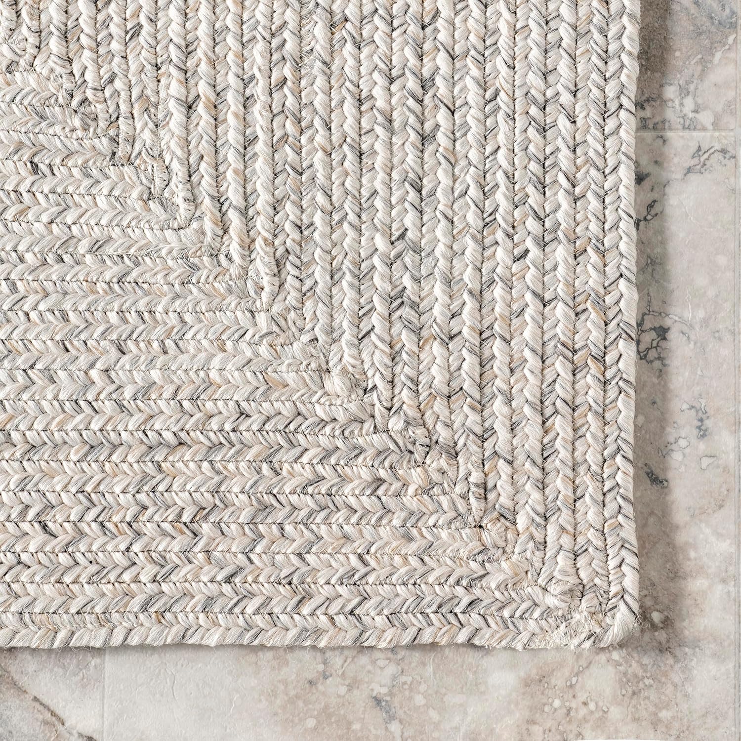nuLOOM 4' x 6' Solid Hand Braided Indoor/Outdoor Area Rug, Pet-Friendly, High Traffic, Weather Resistant, for Patio, Balcony, Bedroom, Living Room, Dining Room, Wynn Ivory