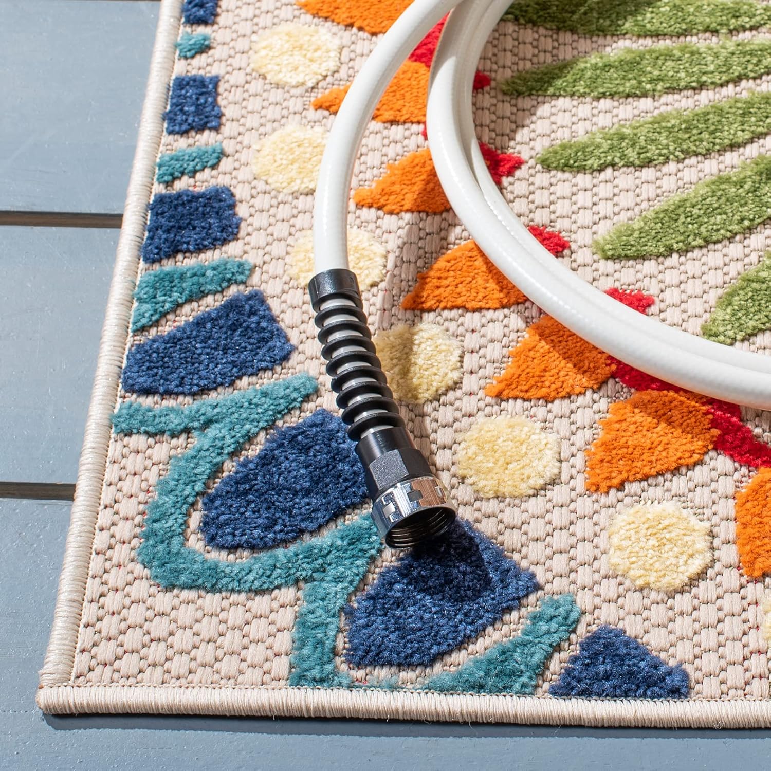 SAFAVIEH Washable Rug Outdoor Cabana Collection - 9' x 12', Blue & Ivory, Non-Shedding & Easy to Clean, Ideal for Patio, Backyard, Mudroom (CBN382M)