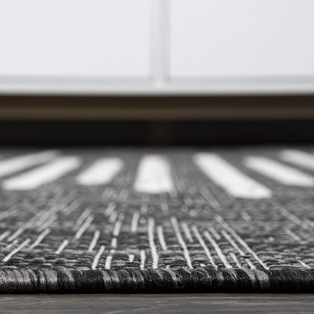 JONATHAN Y Stripe Geometric Indoor Outdoor Area Rug 8X10 Black/Ivory, Zolak Berber for Backyard, Patio, Porch, Easy-Cleaning, High Traffic, Pet-Friendly, Non-Shedding (SMB124E-8)