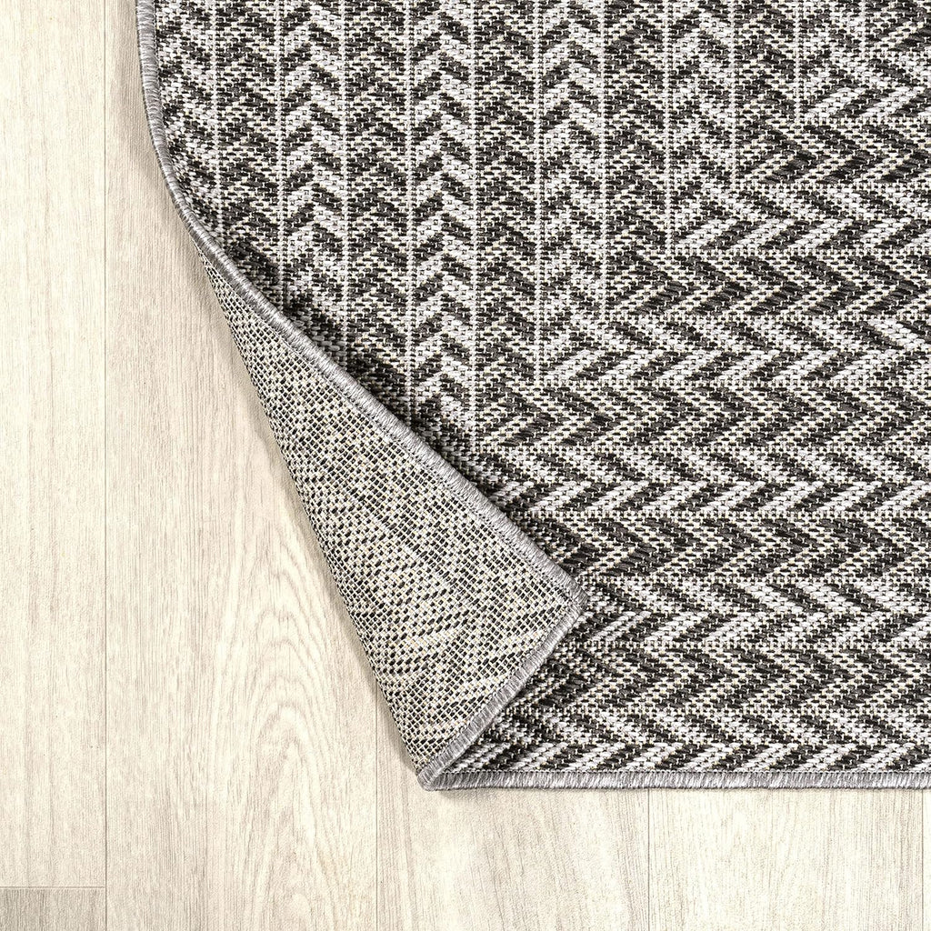 JONATHAN Y Concentric Squares Indoor Outdoor Area Rug 8X10 Black/Light Gray, Chevron Modern for Backyard, Patio, Porch, Easy-Cleaning, High Traffic, Pet-Friendly, Non-Shedding (SMB206B-8)