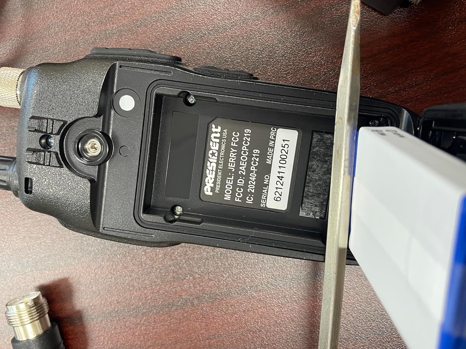 President Jerry FCC AM/FM Portable Radio with Vehicle Charging System - Perfect for The Road Warrior!