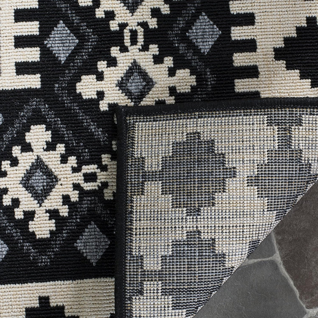 SAFAVIEH Washable Rug Outdoor Veranda Collection - 8' x 11', Black & Cream, Non-Shedding & Easy to Clean, Ideal for Patio, Backyard, Mudroom (VER099-0421)