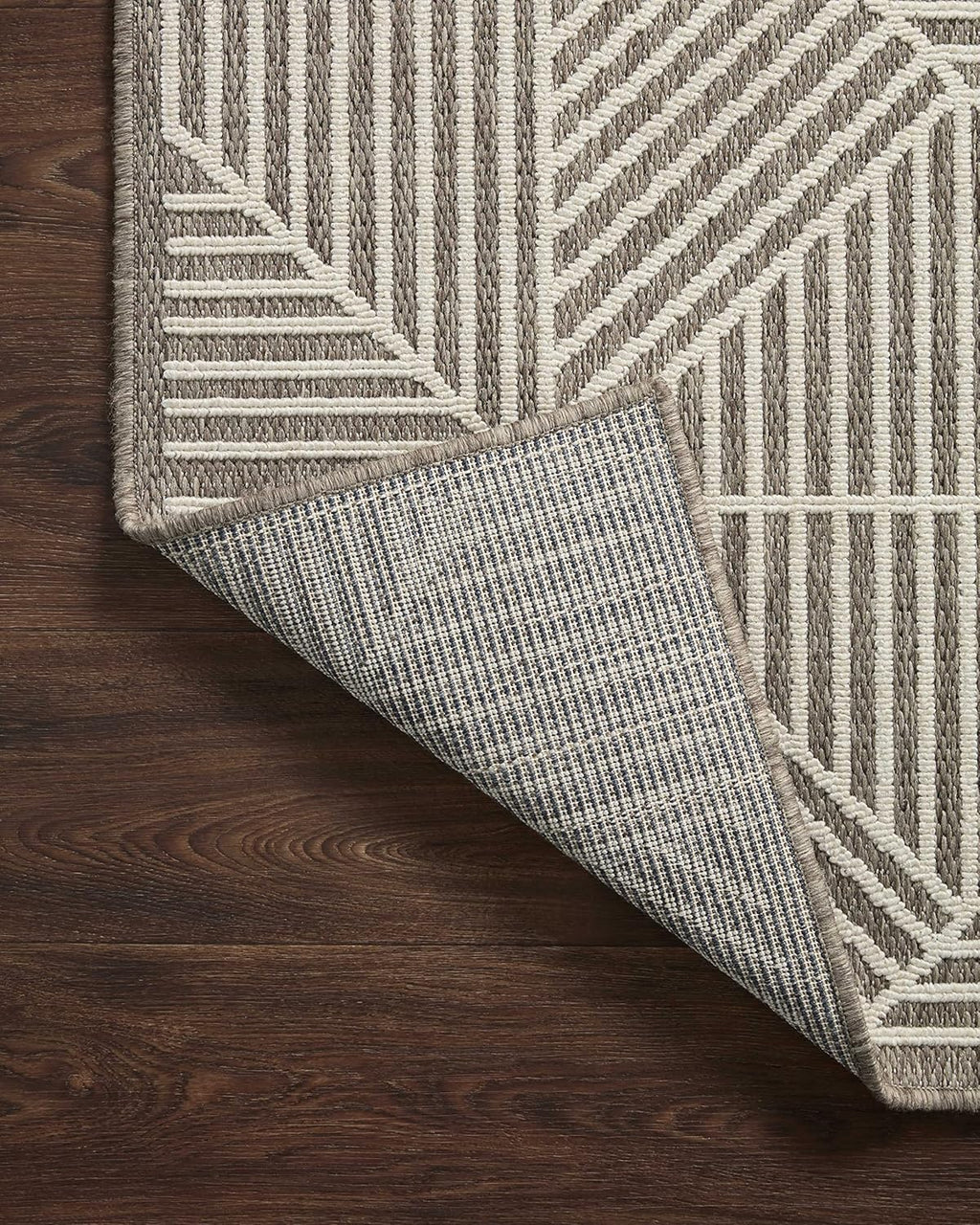 Loloi II Rainier Collection RAI-03 Natural/Cream, Indoor/Outdoor 5'-3" x 7'-7" Area Rug, Beige/Ivory