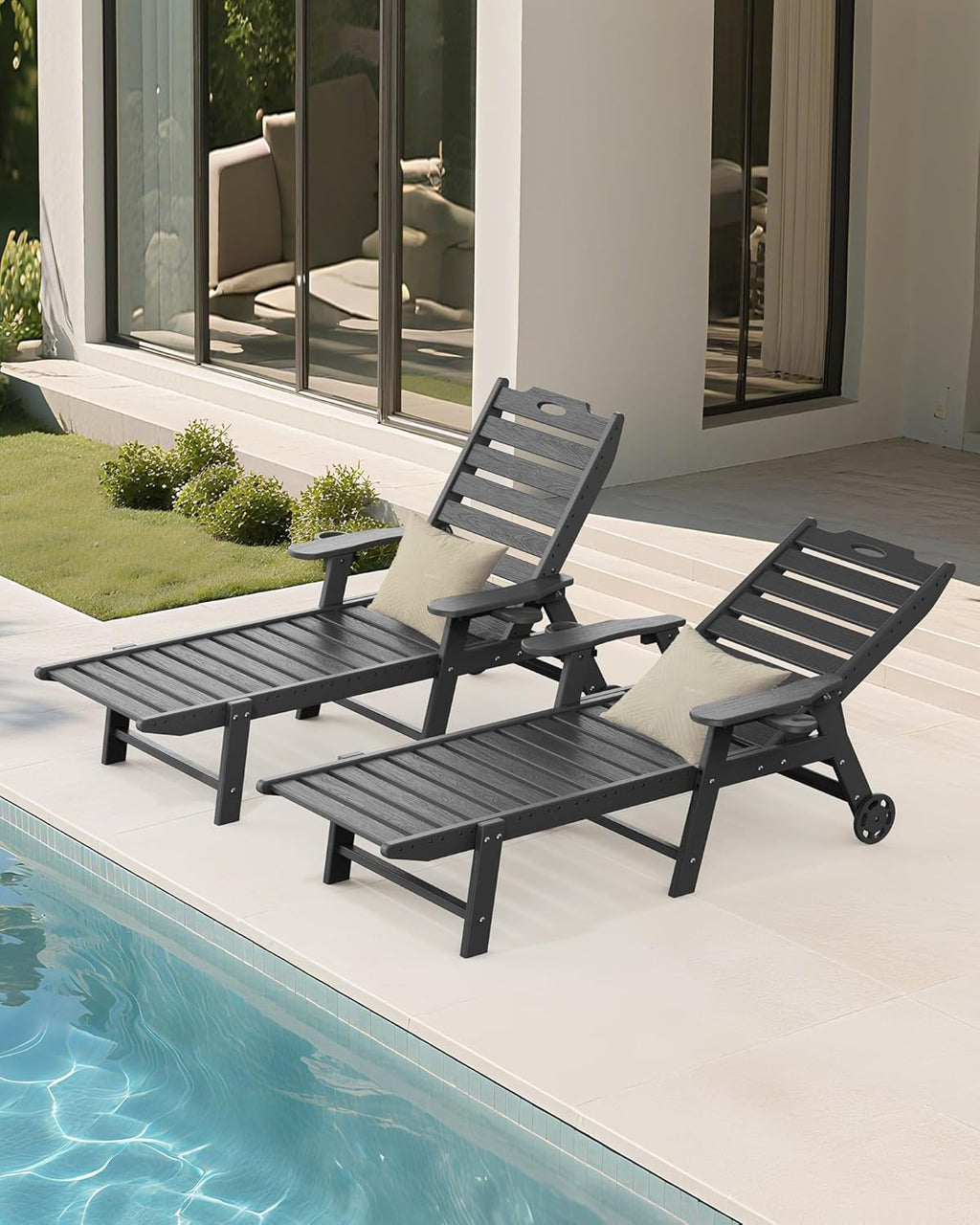 Carauci Lounge Chair Outdoor, HDPE Chaise Lounge with Wheels, 5-Position Adjustable Backrest & 2 Cup Holders Patio Lounge Chair, All-Weather Pool Sun Lounger for Poolside, Backyard, Black