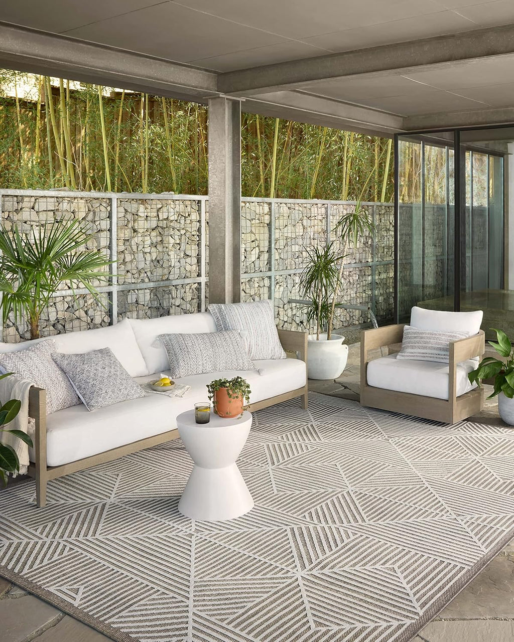 Loloi II Rainier Collection RAI-03 Natural/Cream, Indoor/Outdoor 5'-3" x 7'-7" Area Rug, Beige/Ivory
