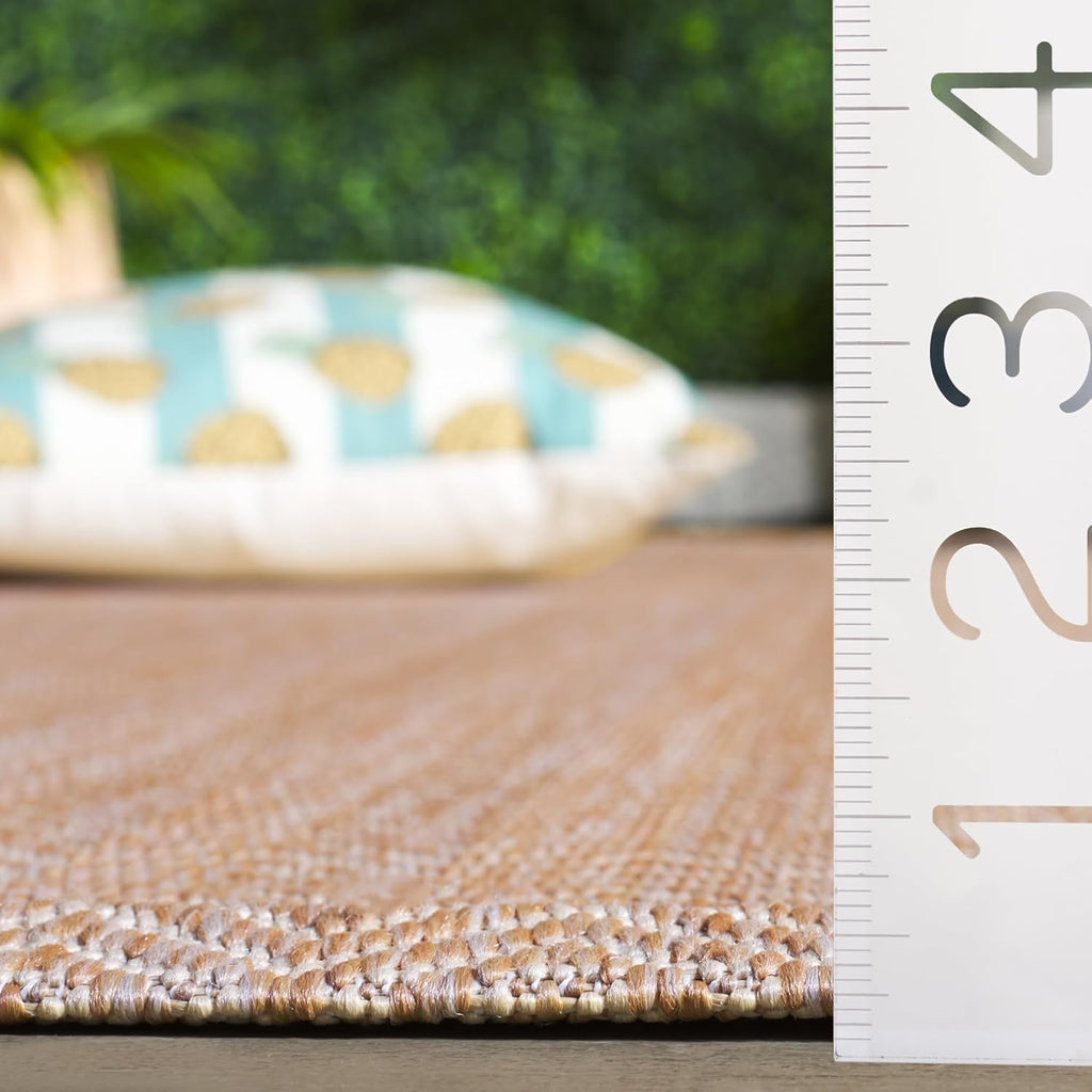 SAFAVIEH Washable Rug Outdoor Courtyard Collection - 9' x 12', Natural & Cream, Non-Shedding & Easy Cleaning, Ideal for Patio, Backyard, Mudroom (CY8022-03012)