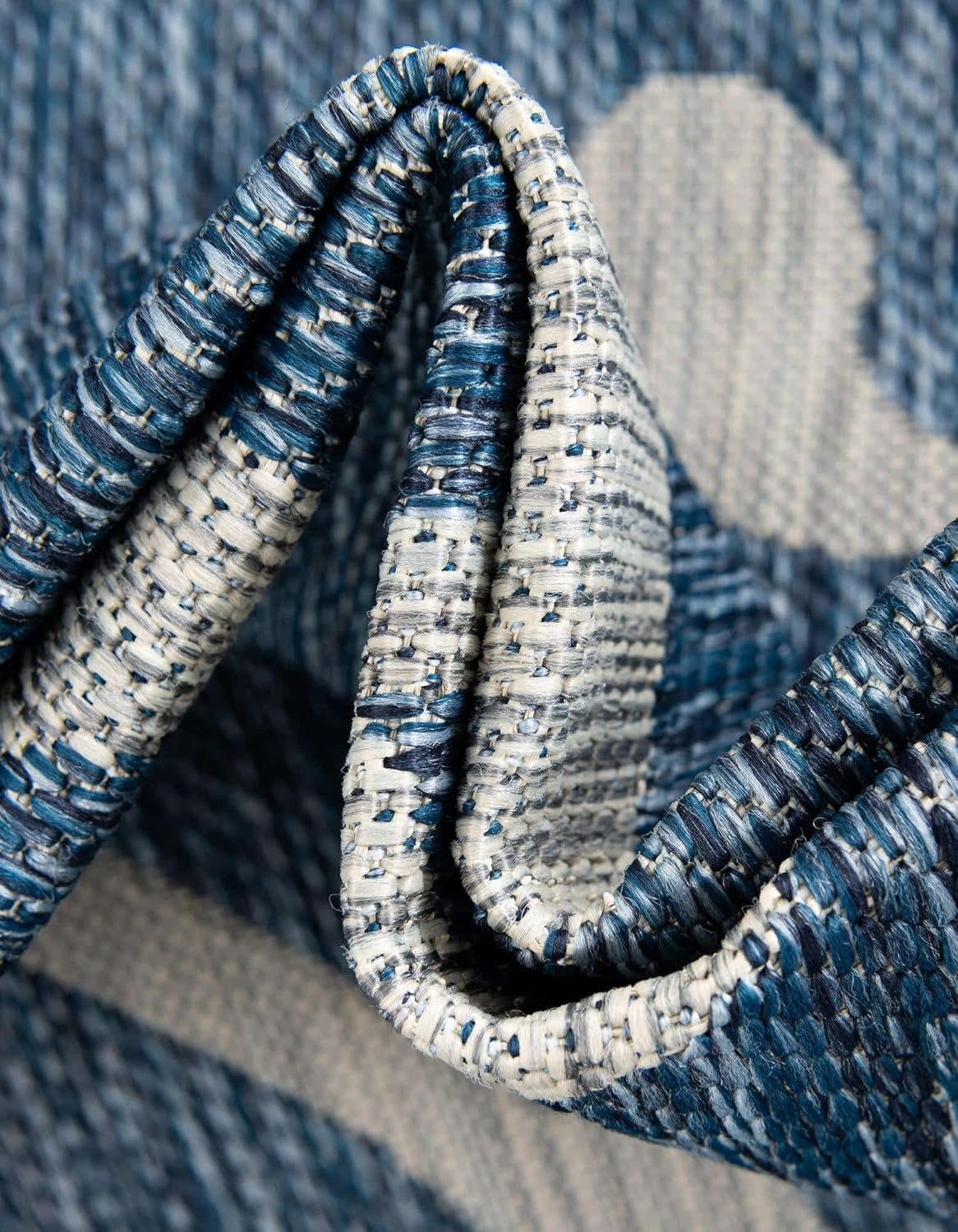 Unique Loom Outdoor Botanical Collection Area Rug - Curl (13' Square, Blue/ Ivory)