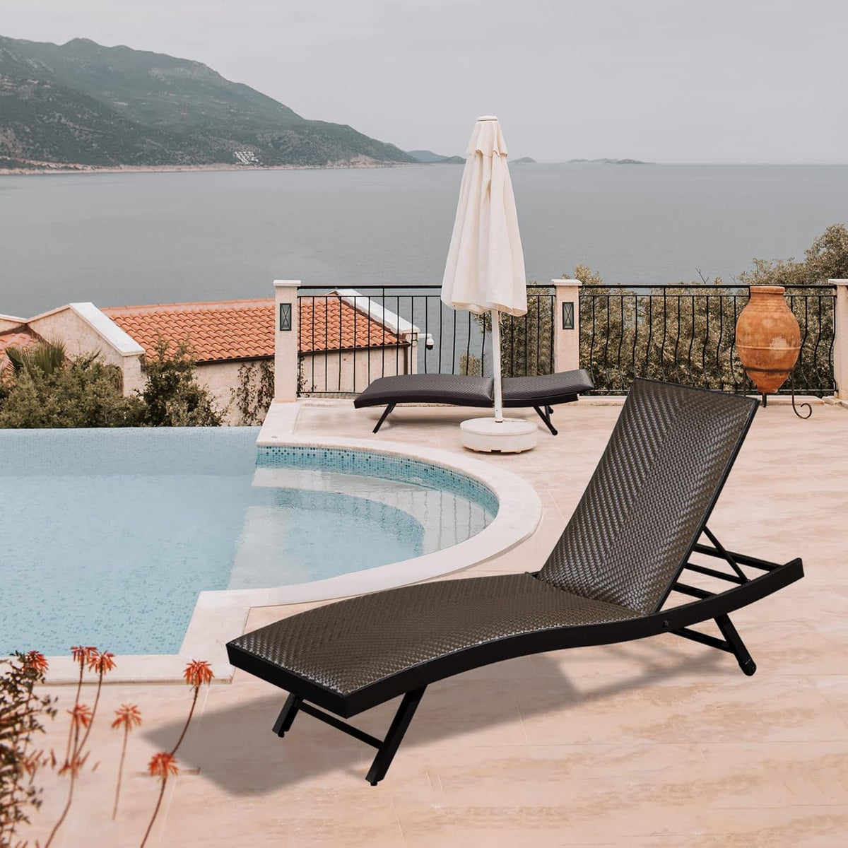 Domi 3 PCS Outdoor Chaise Lounge Set, Aluminum Patio Padded Quick Dry Foam Wicker Lounge Chair with Adjustable Back for Beach Poolside Lawn Sunbathing (2 Chairs W/Table)