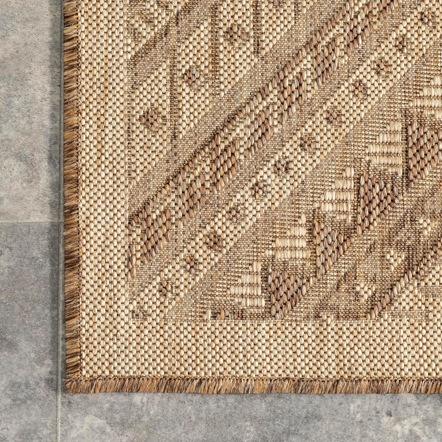 Nuloom Outdoor Performance Collection Landry Brown/Ivory, 8' x 10', Soft and Cozy, High Traffic, Stain Resistant, Easy Clean, Durable Area Rug for Indoor/Outdoor Patio, Deck, Porch, Garden, Courtyard