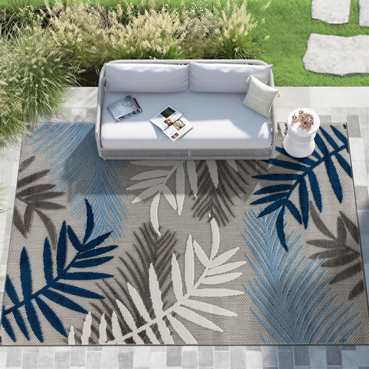 Rugshop Indoor/Outdoor Palm Leaf Area Rug, Non-Shedding Easy-Care Design for Backyard, Deck and Outdoor Lounge, Blue, 10' X 14'