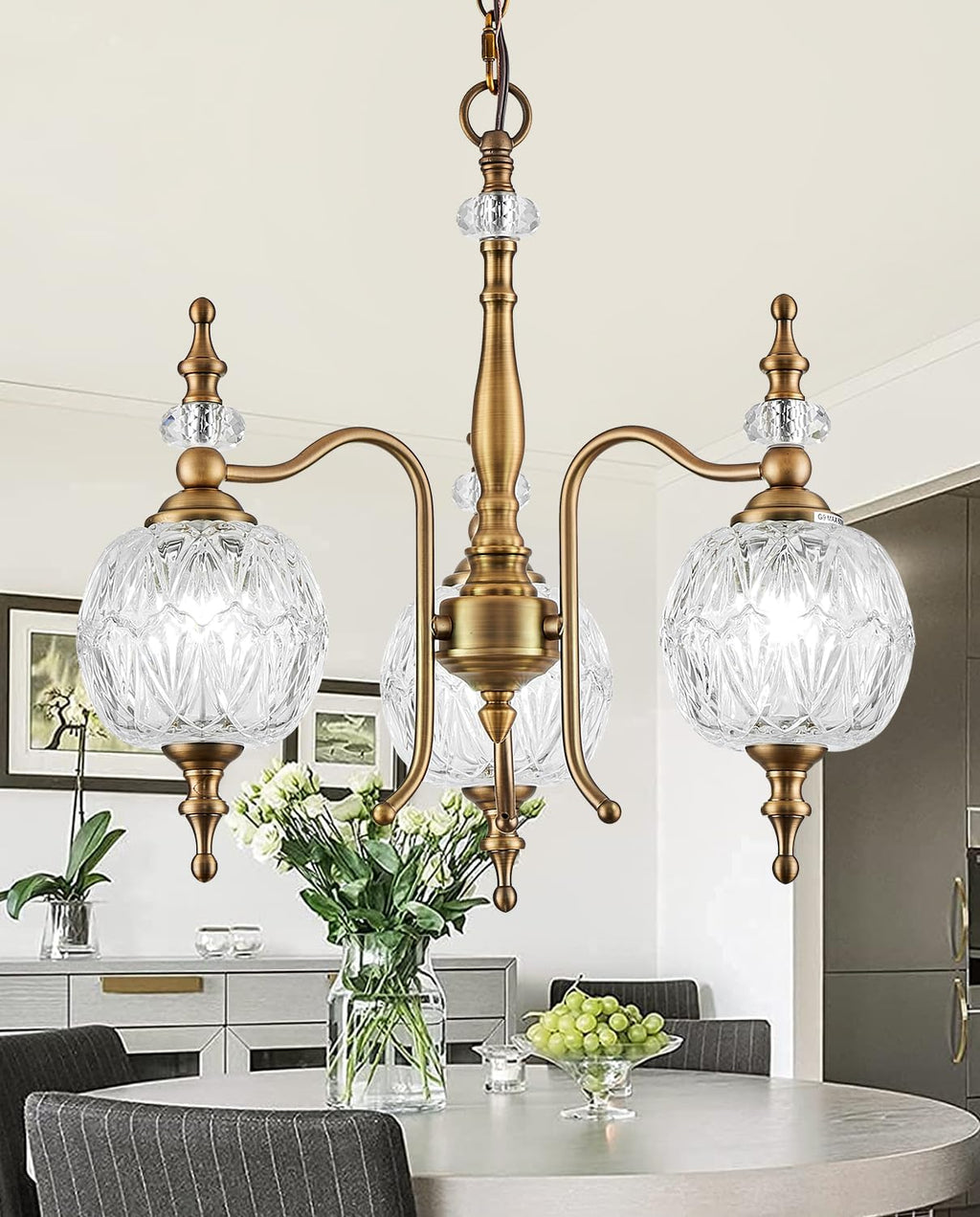 Vintage Pendant Light Fixtures, 3-Light Chandeliers for Kitchen Antique Gold Glass Pendant Lighting Matte Brushed Brass Finish with Crystal Glass Shade for Farmhouse Hotel Kitchen Island