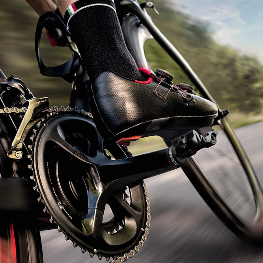 Favero Assioma Duo, Dual-Sensing Side Pedal Based Cycling Power Meter, Bluetooth & ANT+ Connectivity for Bike Computers, Cycling GPS Units, & Smartphones