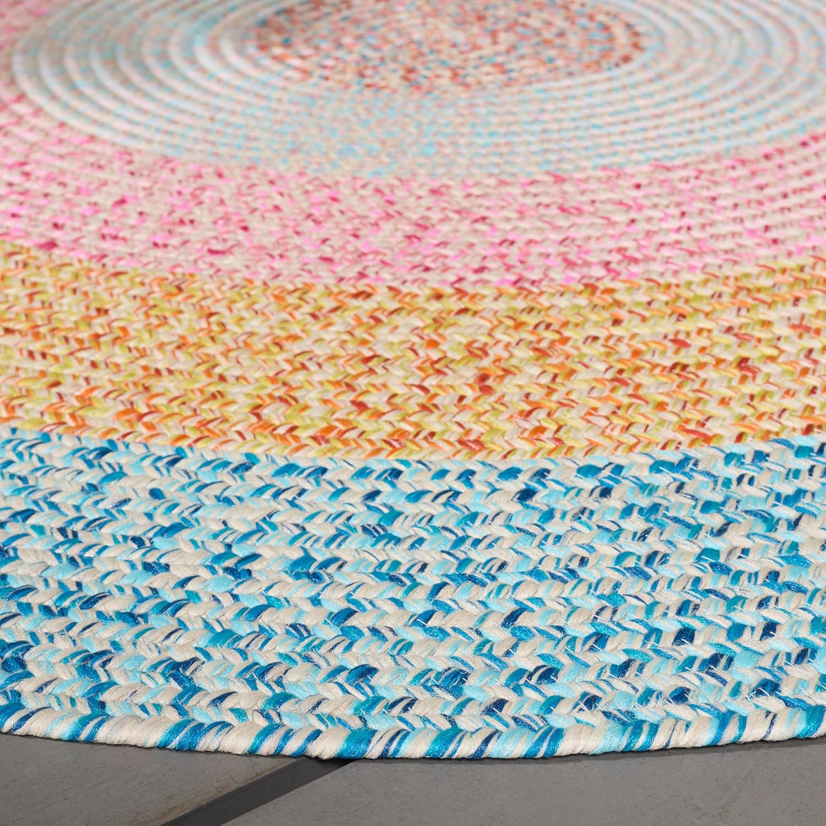 SAFAVIEH Washable Rug Outdoor Braided Collection - 6' x 9' Oval, Aqua & Pink, Handmade & Reversible, Non-Shedding & Easy to Clean, Ideal for Patio, Backyard, Mudroom (BRD318J)