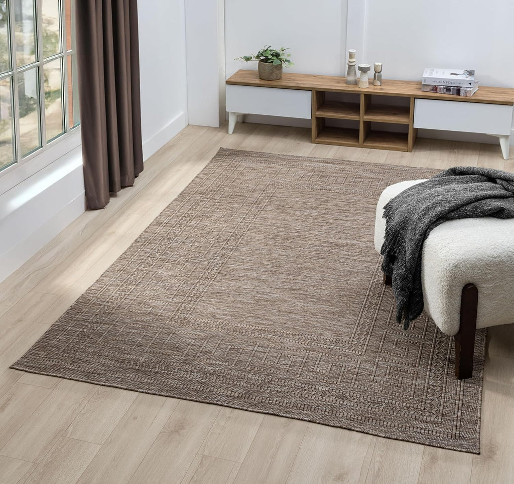Diana Textured Foldable Indoor Outdoor Rug, 8x10, Weather Resistant, Easy Clean, UV Resistant, Modern Bordered Patio Carpet for Porch, Deck, Backyard, Living Room (8' x 10', Beige)