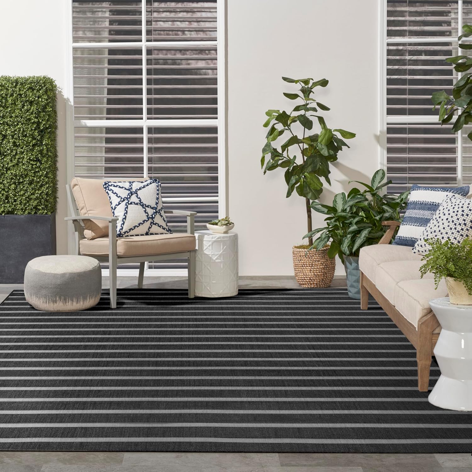 Nourison Home Positano Black Ivory 9' x 12' Area Rug - Easy Clean, Non Shedding, Bed Room, Living Room, Dining Room, Kitchen (9' x 12')
