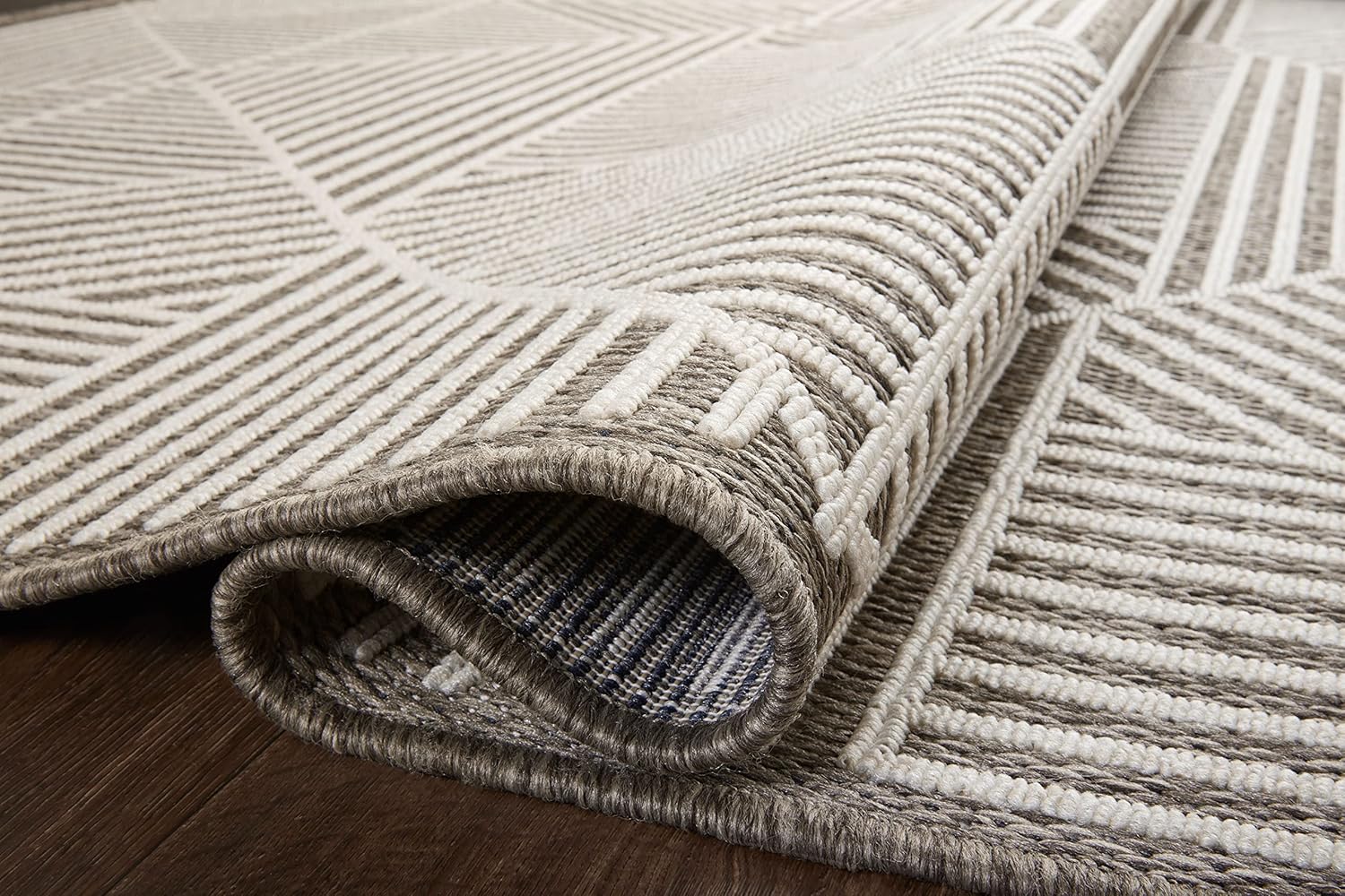 Loloi II Rainier Collection RAI-03 Natural/Cream, Indoor/Outdoor 5'-3" x 7'-7" Area Rug, Beige/Ivory