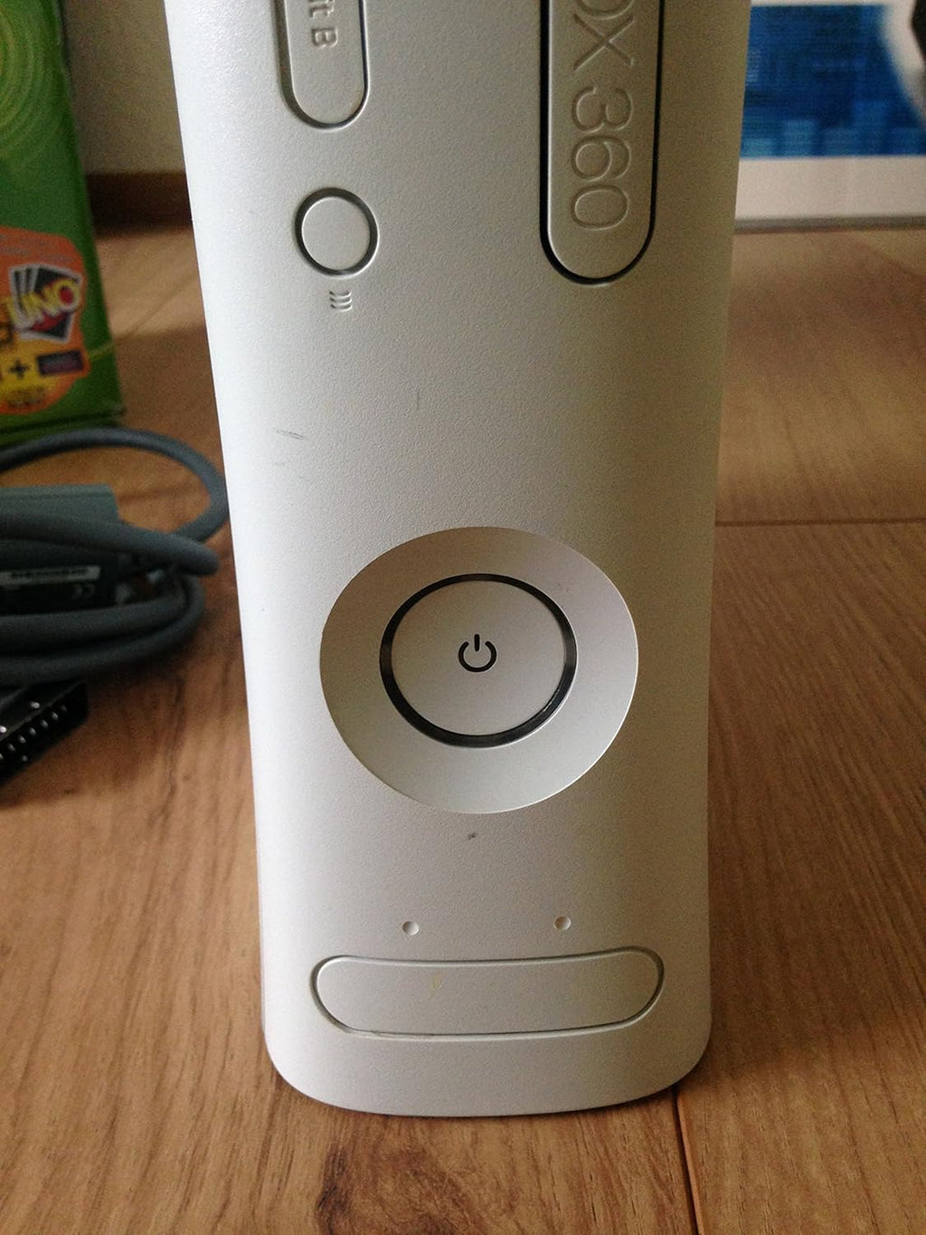 Microsoft Xbox 360 Arcade - Game console (Renewed)