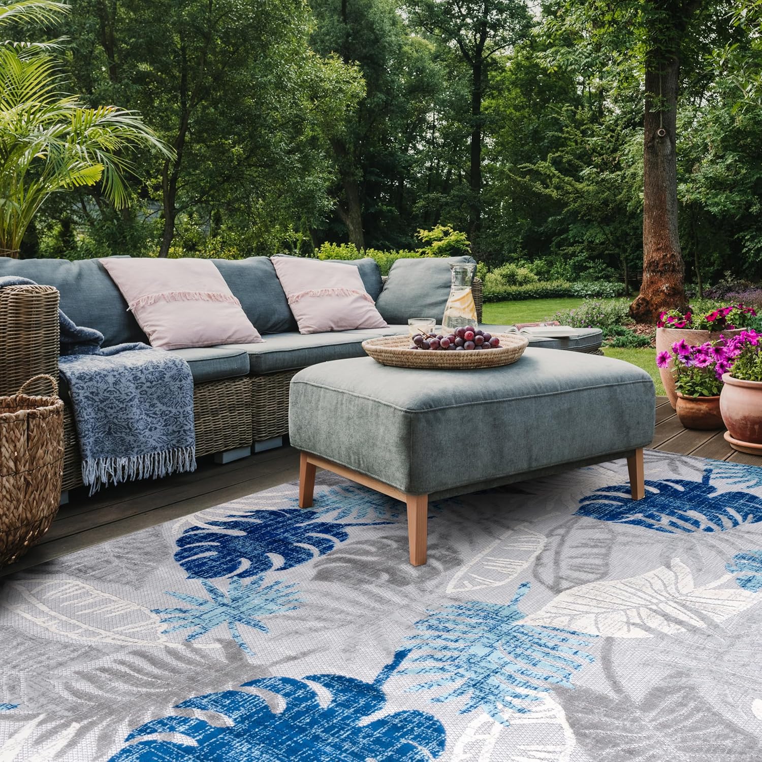 SAFAVIEH Washable Rug Outdoor Cabana Collection - 8' x 10', Grey & Blue, Non-Shedding & Easy to Clean, Ideal for Patio, Backyard, Mudroom (CBN831F)