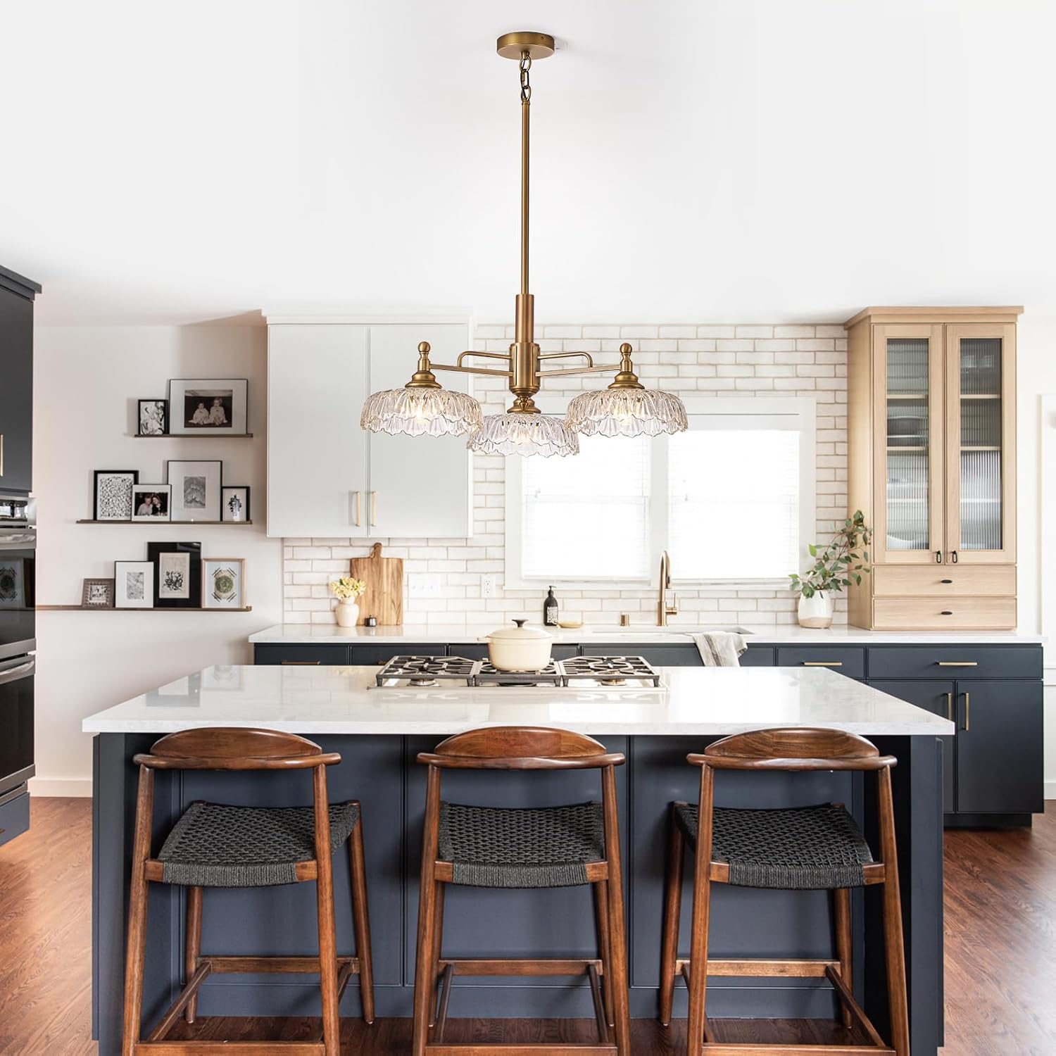 HDDFL Chandelier Pendant Lights Fixture Vintage Pendant Lighting Fixtures 3 Lights Chandelier E26 Base Brass Kitchen Glass Hanging Lamp for Island Dining Room Living Room