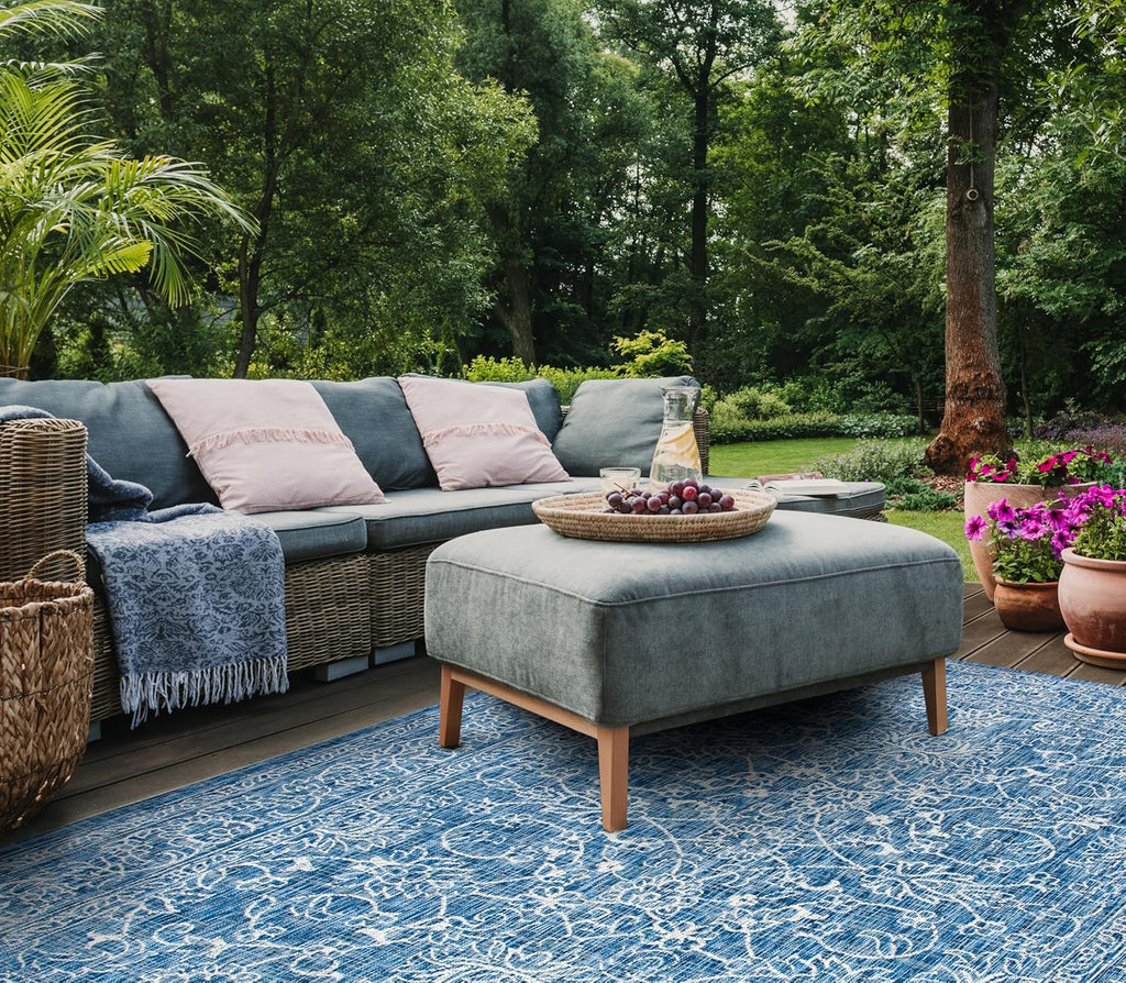 SAFAVIEH Washable Rug Outdoor Courtyard Collection - 9' x 12', Navy & Ivory, Non-Shedding & Easy Cleaning, Ideal for Patio, Backyard, Mudroom (CY8680-36821)
